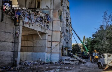 У Харкові може обвалитись розбомблена багатоповерхівка - у мережі показали відео