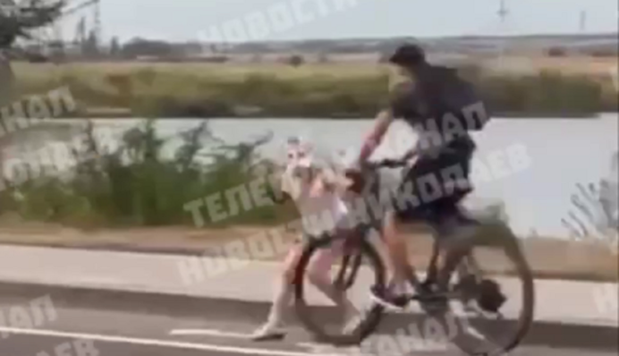 Квадробер атакував велосипедиста в Миколаєві - реакція мережі
