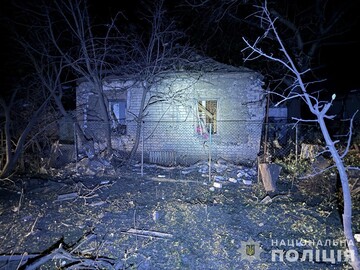 Росія атакувала територію підприємства та житлову забудову Запоріжжя: є поранені