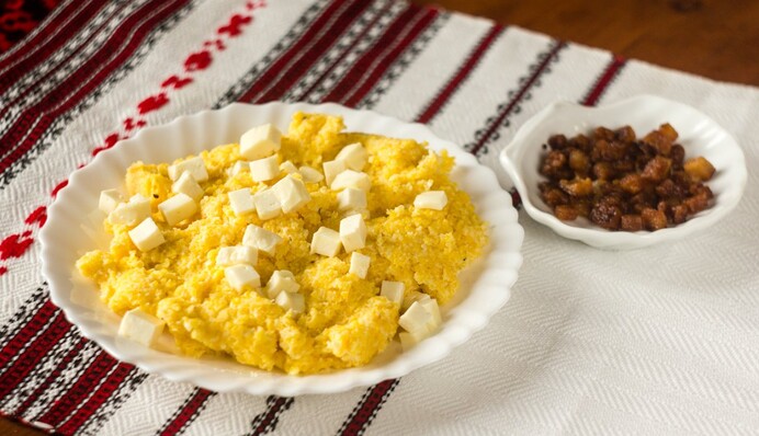 Дмитро Кулеба розкрив секрет рецепту правильного гуцульського баноша