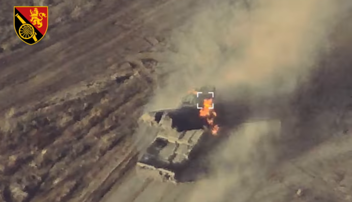 Артбригада ЗСУ показала, як прицільним ударом вдалося спалити російську РЛС 