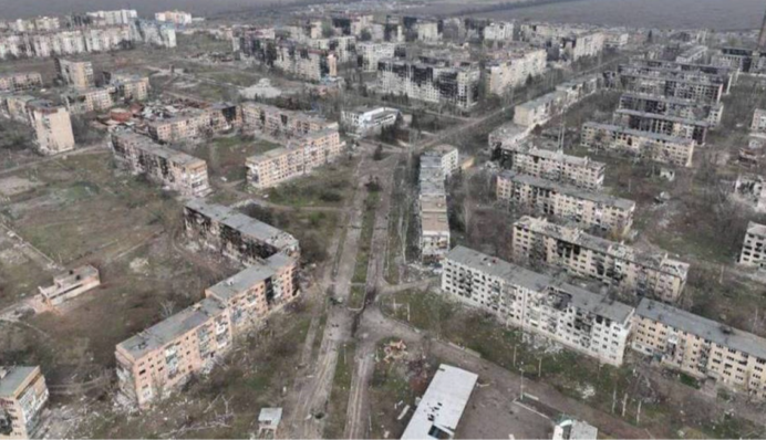 "Несмотря на тяжелые штурмы мы на месте": боец ​​72-й бригады записал видео из Угледара