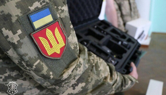 Збитки у 3,7 млн грн: детективи викрили розкрадання на оборонних закупівлях