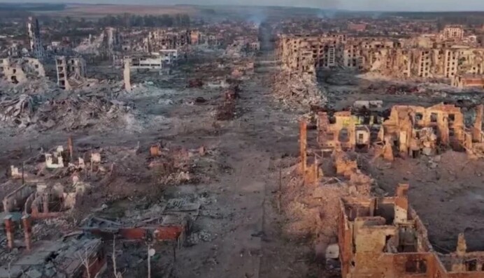 Росіяни вихваляються першим застосуванням в Україні вакуумної бомби