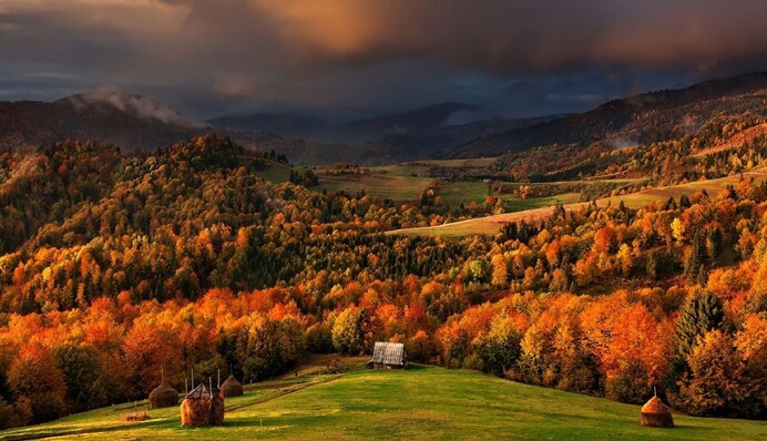 Перші вихідні жовтня будуть аномальними: яку погоду чекати