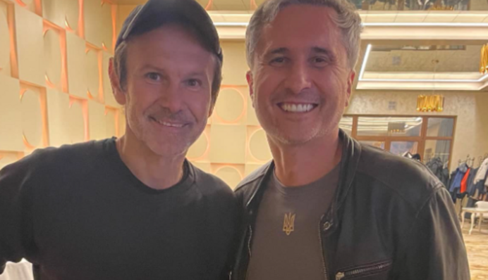 «Хрипатый и гундосый»: Вакарчук с Виктором Винником получили «название будущей группы»