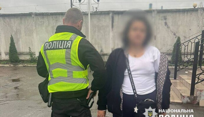 Полиция задержала фигурантку, которая высмеивала украинцев во время российского обстрела