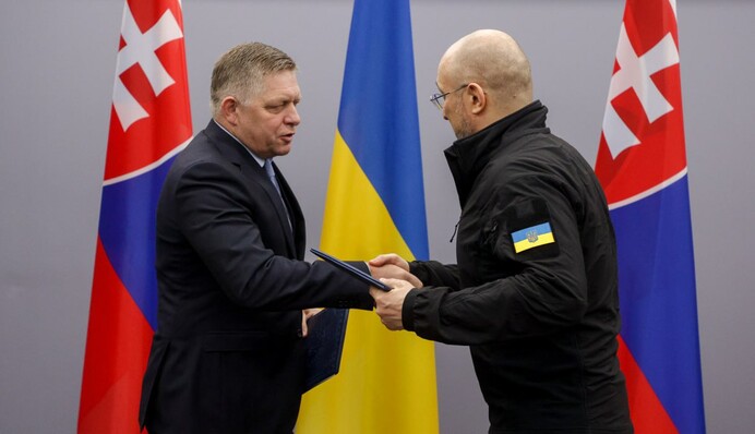 Встреча Шмыгаля с Фицо: Словакия поможет Украине с поставками электроэнергии