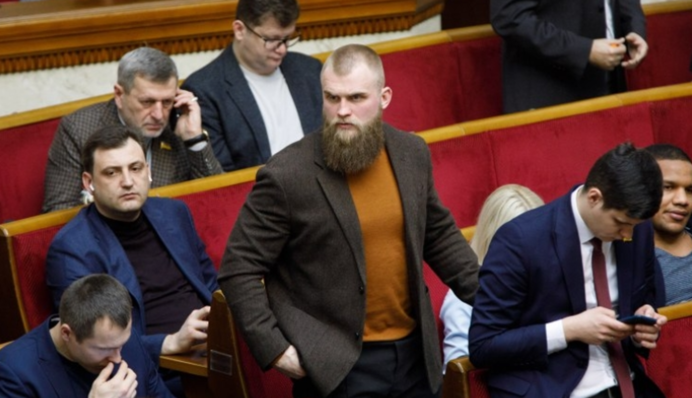 В Україні хочуть виключити нардепів-утікачів зі складу комітетів