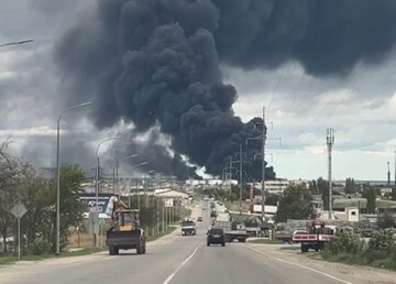 Вдарили ракетами ATACMS: нові подробиці та кадри пожежі на нафтобазі у Феодосії