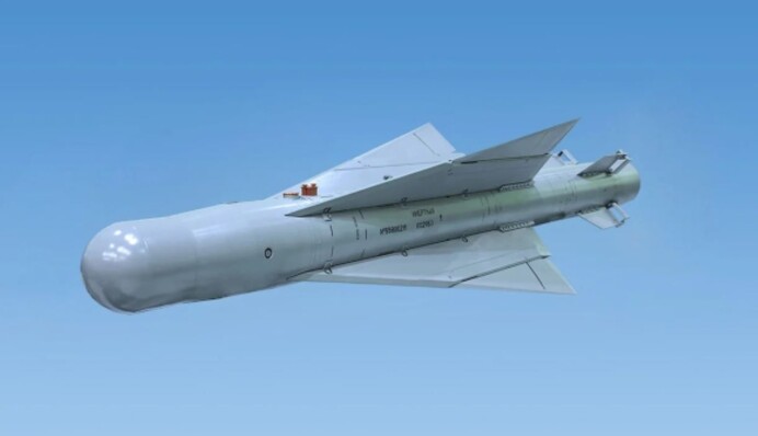 Росія вдарила по багатоповерхівці у Харкові: є загиблі