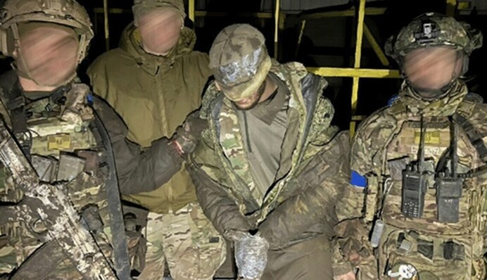 Нацгвардейцы показали, как захватили в плен группу россиян в Харьковской области