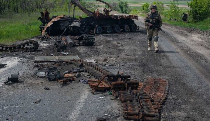 Понад 666 тис. і гелікоптер на додачу: росіян наздогнала 