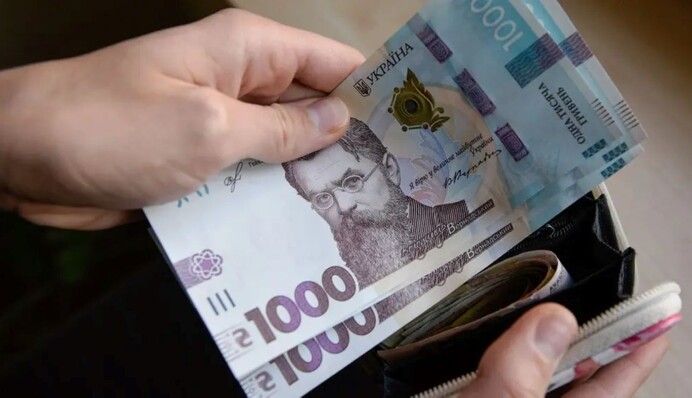 В Раде отменили скандальную "зарплатную" правку к законопроекту