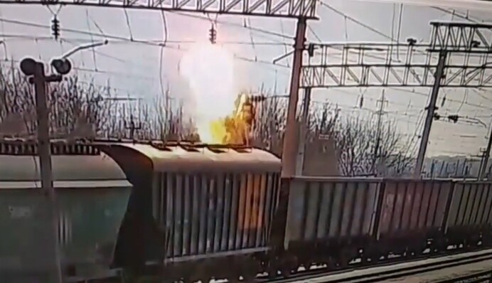 В Борисполе на железнодорожном вокзале ребенка поразило током