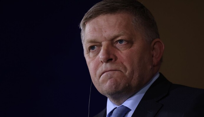 Фіцо спрогнозував швидке закінчення війни в Україні