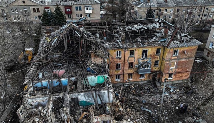 Стало известно об уличных боях в городах Гирнык и Селидово