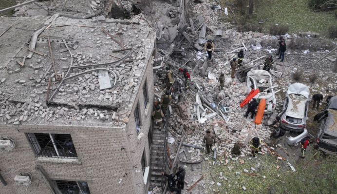 Ракетна атака по Запоріжжю: в ОВА розповіли про загиблих та зруйнований дитсадок