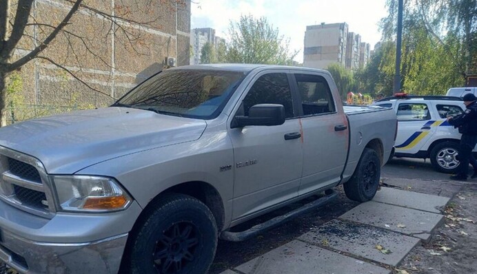 В Киеве из авто украли РЭБ станцию: полицейские задержали подозреваемого