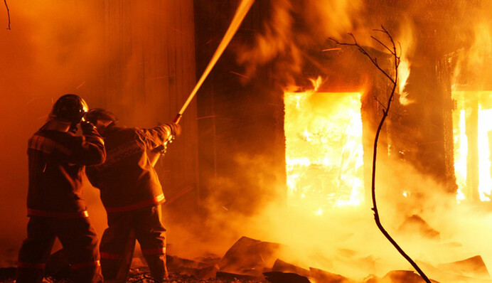 В Перми подожгли офис партии «Единой России»