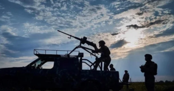 Два «шахеди» повернули у напрямку РФ та РБ: Повітряні сили про нічну роботу ППО