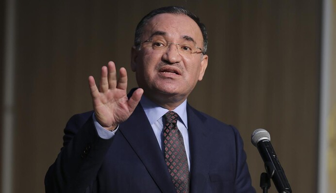 Турция выступает за завершение войны в Украине дипломатическим путем и возвращении к границам 1991 года