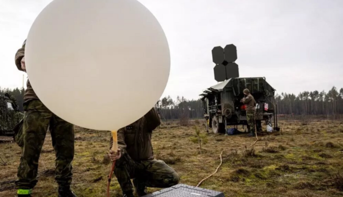 Россияне пожаловались на атаку малоразмерного воздушного шара