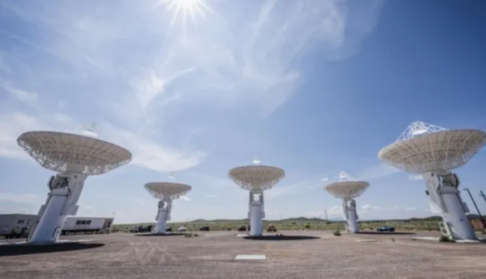 Космічні сили США запустять систему глушіння сигналу супутників РФ і КНР