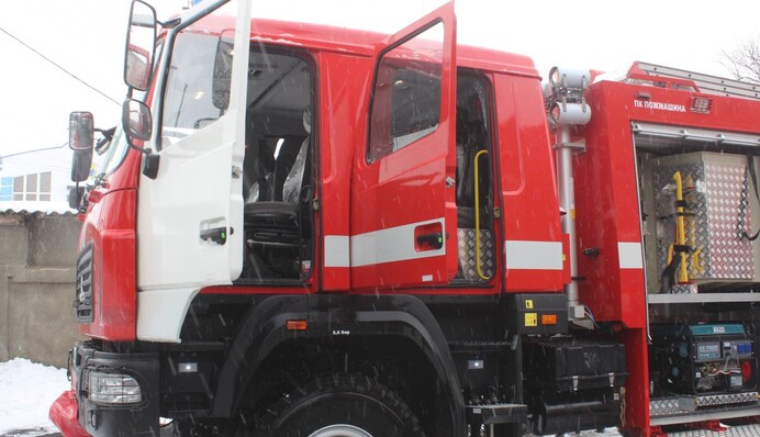 У Києві підпалили двері у двох поштових відділеннях