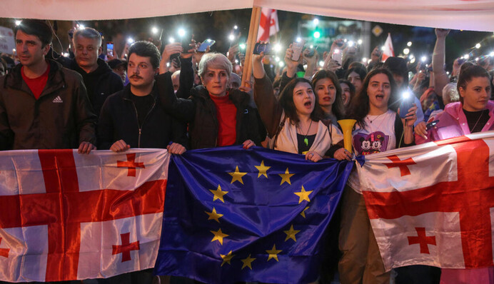 В Тбилиси граждане собрались на протест против результатов выборов