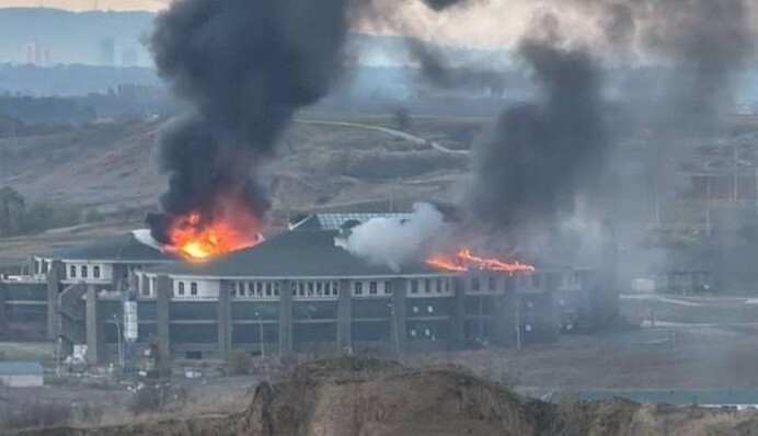 У Чечні після атаки дрона горить університет спецпризначенців