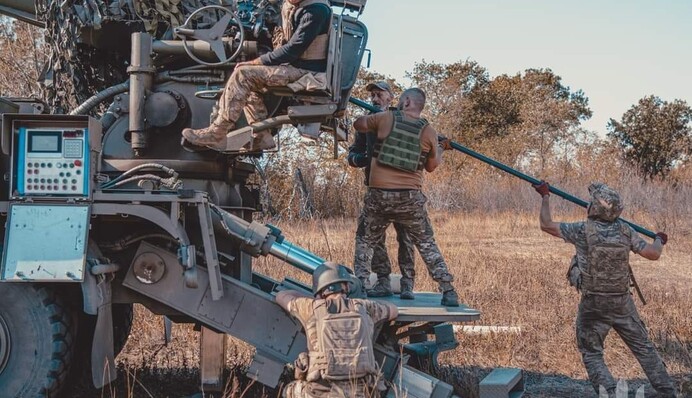 Военное положение и общую мобилизацию продлили еще на 90 дней