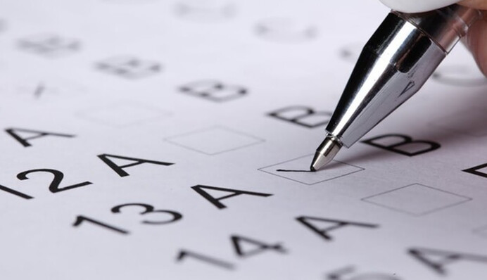 Только НМТ: Рада отменила государственную итоговую аттестацию в школах в 2025 году