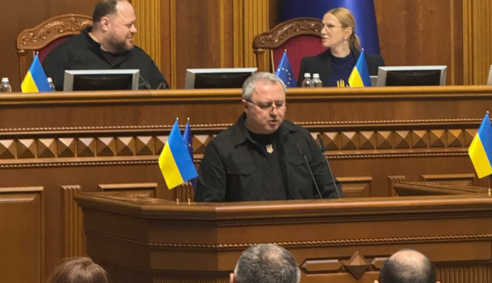 Рада схвалила відставку генпрокурора Костіна
