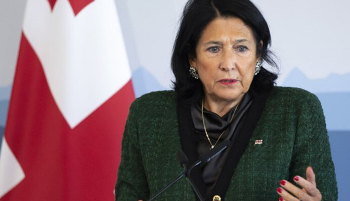 ​Президентку Грузії Зурабішвілі викликають на допит в прокуратуру: в чому причина