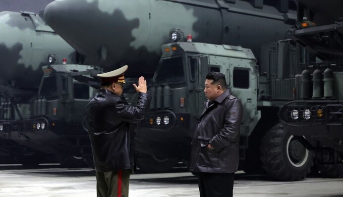 КНДР провела ракетні випробування та не буде змінювати ядерний курс