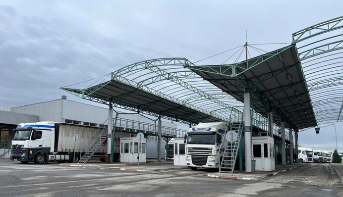 Перевозчиков предупредили о технических работах на таможенном посту на украинско-словацкой границе