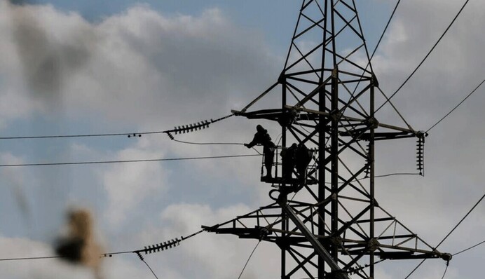 Дроновая атака по Киеву: ДТЭК заявил о повреждении высоковольтной линии