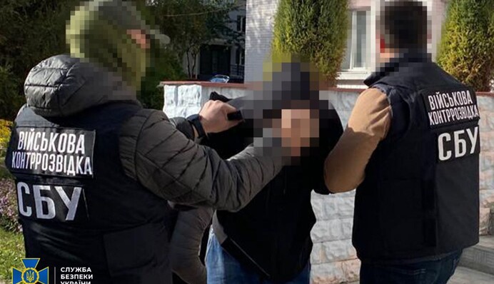 Допоміг росіянам вбити трьох жителів Сум: СБУ затримала коригувальника 