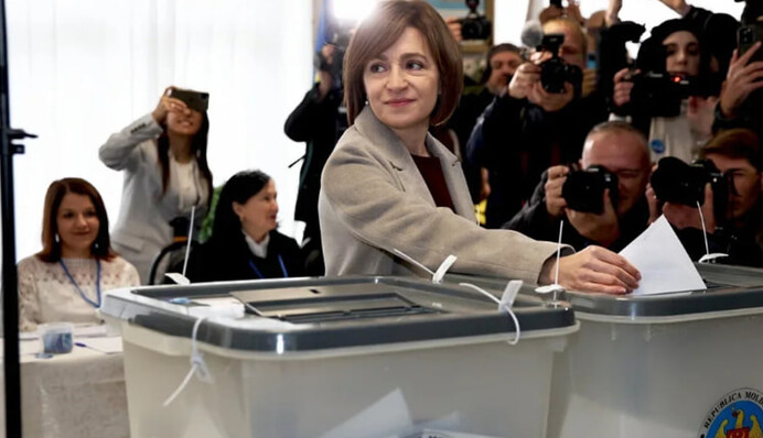 ​У Молдові підрахували голоси: Санду офіційно перемогла на президентських виборах