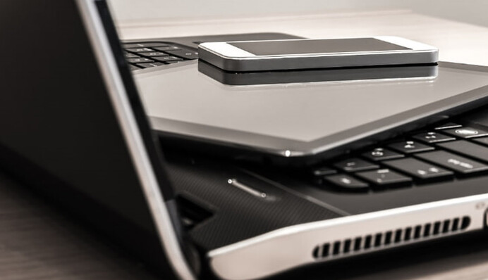 Дія.City получила ИИ-ассистента для коммуникации на английском