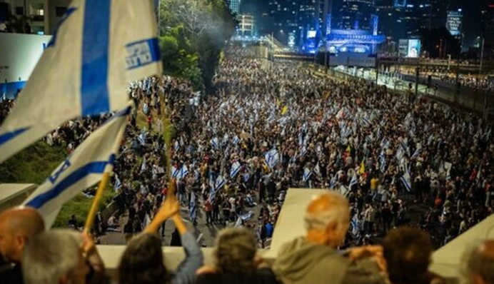 Ізраїль охопили масові протести після звільнення голови Міноборони