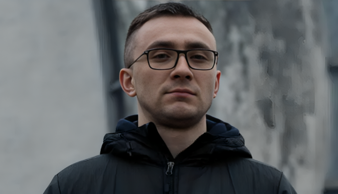 ТЦК оголосив у розшук блогера Стерненка