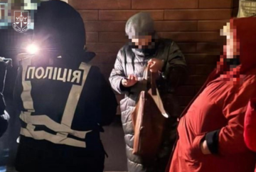 Чиновницю Центральної МСЕК спіймали на хабарі