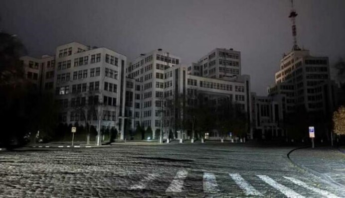 У Харкові росіяни вдарили по одній з найзавантаженіших трас