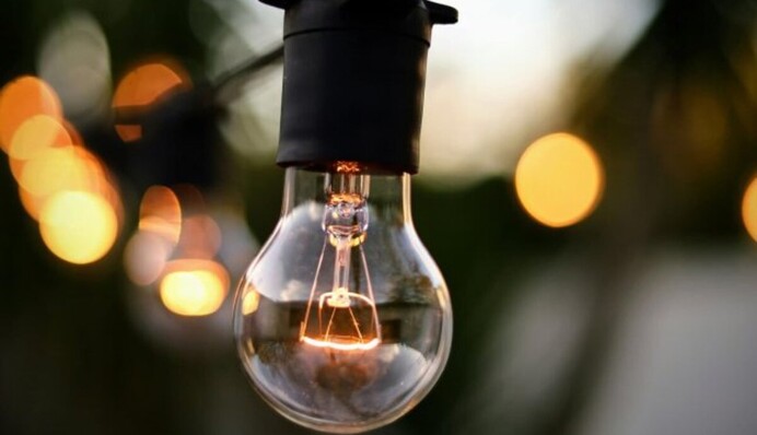 Киев и регионы ввели графики аварийных отключений электроэнергии