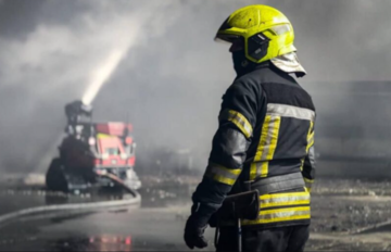 Росіяни атакували багатоповерхівку в Кривому Розі: що наразі відомо