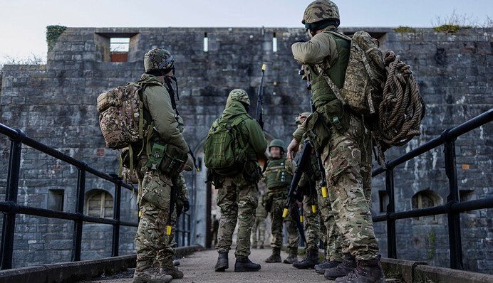 В мережі показали бій українських морпіхів з ворогом