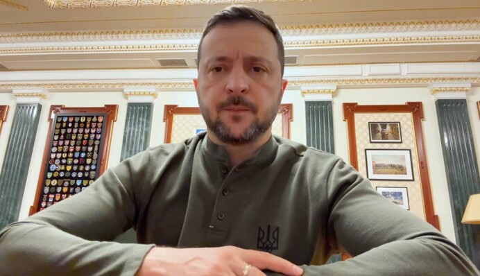 Зеленский прокомментировал утреннюю российскую атаку и указал на важность наличия средств для обороны