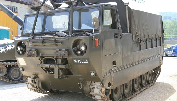 У Фінляндії перекинулася вантажівка з військовими: є серйозно травмовані